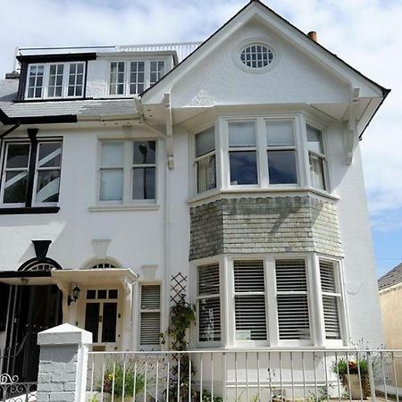 2 Hadleigh Villas Λάιμ Ρέγκις Εξωτερικό φωτογραφία